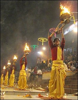 20120502-Aarti_raised_up_during_evening_Ganga Varanasi.jpg